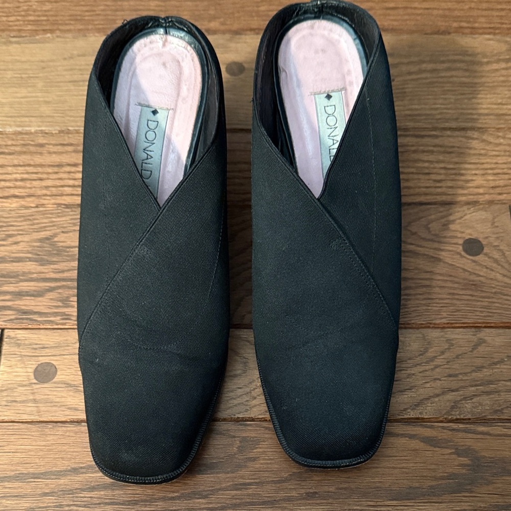 Donald J. Pliner Black Mules for Women